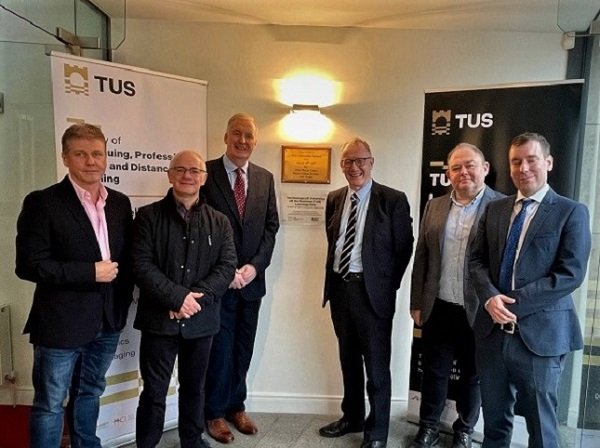 (Picture from left to right, Brian Nerney – owner and operator of the Spool Factory, Rory McLaughlin – Lecturer TUS, Seadna Ryan – Head of Department of Lifelong Learning TUS, Minister Frank Feighan, Jim Gilchrist – Lecturer TUS, Declan Doran – Business Development and Work Practice Coordinator, TUS).